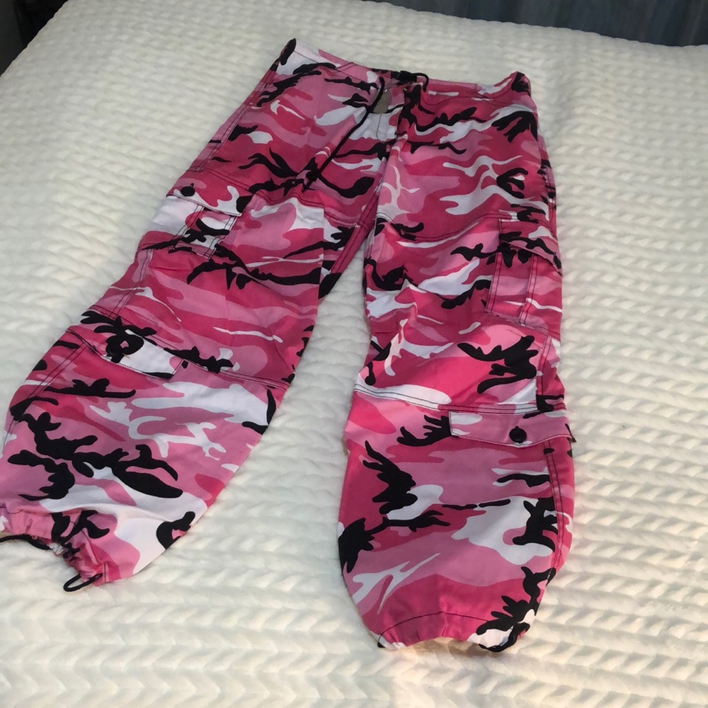 Pink camouflage Rothco pants size XS